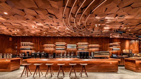 Cửa hàng Starbucks lớn nhất thế giới hay quán cà phê đầy ảo vọng - Ảnh 8. Cửa hàng Starbucks lớn nhất thế giới hay quán cà phê đầy ảo vọng - Ảnh 8.
