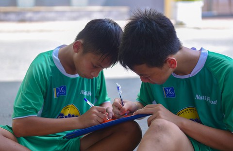 Các em nhỏ đồng hành cùng chương trình Ước mơ của Thúy - Ảnh 4. Các em nhỏ đồng hành cùng chương trình Ước mơ của Thúy - Ảnh 4.