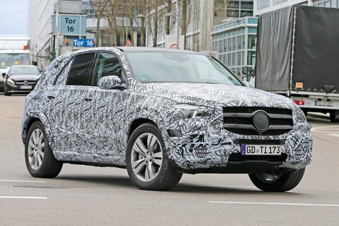 Mercedes GLE 2018 mới thêm những đường cong - Ảnh 2. Mercedes GLE 2018 mới thêm những đường cong - Ảnh 2.