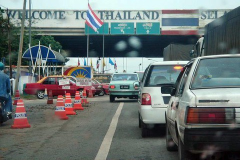 Thái Lan muốn thu phí đường bộ với xe các nước ASEAN - Ảnh 2. Thái Lan muốn thu phí đường bộ với xe các nước ASEAN - Ảnh 2.