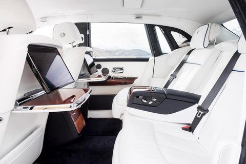 Ngắm siêu phẩm Rolls-Royce Phantom 2017: đẹp không tì vết - Ảnh 9. Ngắm siêu phẩm Rolls-Royce Phantom 2017: đẹp không tì vết - Ảnh 9.