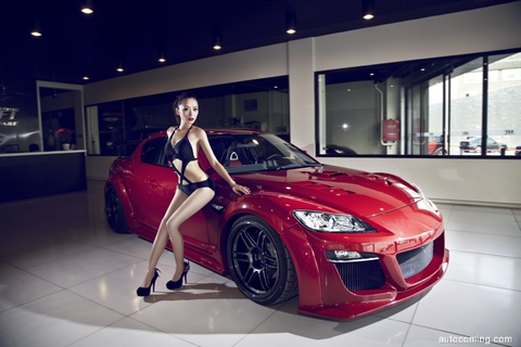 Mazda giới thiệu xe concept sử dụng động cơ quay chạy cực êm - Ảnh 1. Mazda giới thiệu xe concept sử dụng động cơ quay chạy cực êm - Ảnh 1.