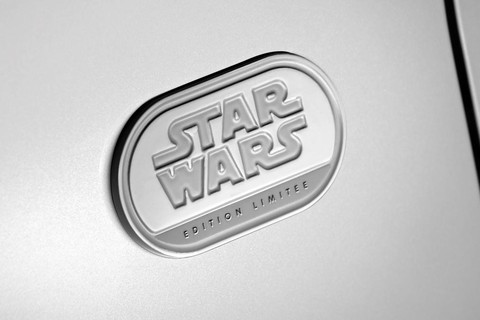 Ăn theo Star Wars, Renault sản xuất xe ZOE phiên bản đặc biệt - Ảnh 5. Ăn theo Star Wars, Renault sản xuất xe ZOE phiên bản đặc biệt - Ảnh 5.