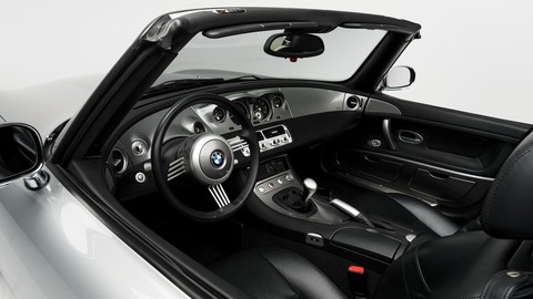 Ngắm siêu xe BMW Z8 của Steve Jobs sắp bán đấu giá - Ảnh 8. Ngắm siêu xe BMW Z8 của Steve Jobs sắp bán đấu giá - Ảnh 8.