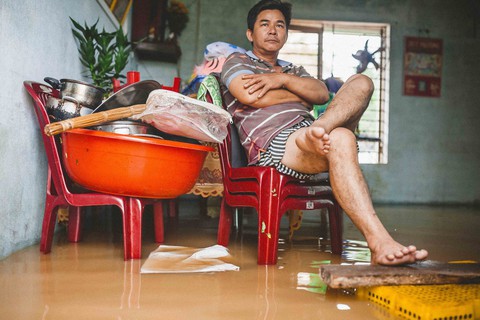 Vào vùng rốn lũ Đại Lộc, hơn 4.000 nhà ngập sâu hơn 1m - Ảnh 14. Vào vùng rốn lũ Đại Lộc, hơn 4.000 nhà ngập sâu hơn 1m - Ảnh 14.