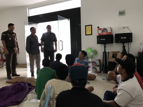 Đại sứ quán làm việc với Indonesia vụ 5 thuyền trưởng kêu oan - Ảnh 2. Đại sứ quán làm việc với Indonesia vụ 5 thuyền trưởng kêu oan - Ảnh 2.