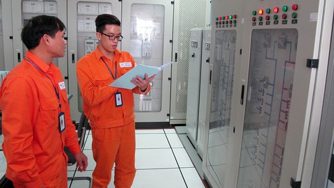 Giá điện mới: xài nhiều giá cao để khuyến khích tiết kiệm? - Ảnh 1. Giá điện mới: xài nhiều giá cao để khuyến khích tiết kiệm? - Ảnh 1.