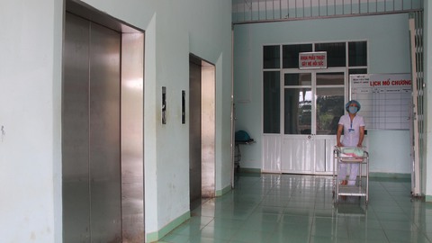 Nguyên giám đốc có dấu hiệu tâm thần, tỉnh chưa thể xử lý sai phạm - Ảnh 1. Nguyên giám đốc có dấu hiệu tâm thần, tỉnh chưa thể xử lý sai phạm - Ảnh 1.