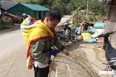 Đốt lửa, cuốn chăn cho các em nhỏ chống rét ở Cao Bằng - Ảnh 2. Đốt lửa, cuốn chăn cho các em nhỏ chống rét ở Cao Bằng - Ảnh 2.