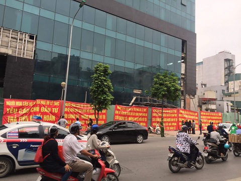 Hai đơn vị của Bộ Xây dựng sẽ tham gia xử lý nhà 8B Lê Trực - Ảnh 1. Hai đơn vị của Bộ Xây dựng sẽ tham gia xử lý nhà 8B Lê Trực - Ảnh 1.