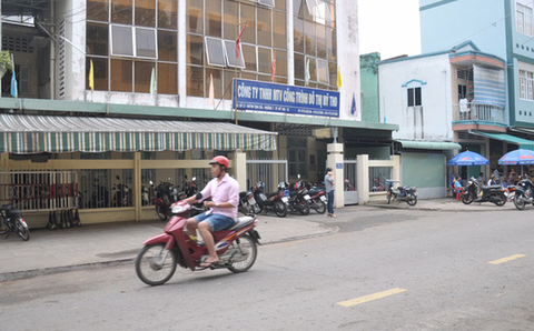 Đề nghị đình chỉ chức vụ phó chủ tịch TP Mỹ Tho - Ảnh 1. Đề nghị đình chỉ chức vụ phó chủ tịch TP Mỹ Tho - Ảnh 1.