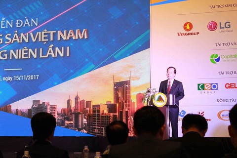 Dư nhà ở cao cấp, thiếu nhà ở xã hội - Ảnh 1. Dư nhà ở cao cấp, thiếu nhà ở xã hội - Ảnh 1.