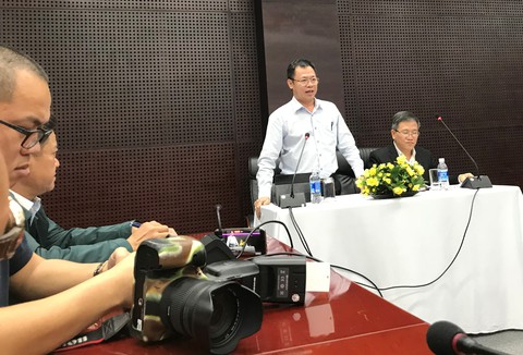 Công trình đang xây tại khu du lịch Tiên Sa là kè chống sạt lở - Ảnh 2. Công trình đang xây tại khu du lịch Tiên Sa là kè chống sạt lở - Ảnh 2.
