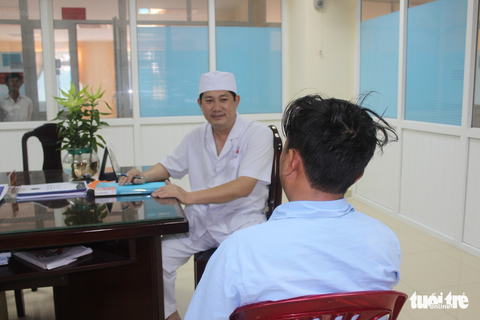 Cứu kịp thời bệnh nhân gãy súng khi quan hệ tình dục - Ảnh 2. Cứu kịp thời bệnh nhân gãy súng khi quan hệ tình dục - Ảnh 2.