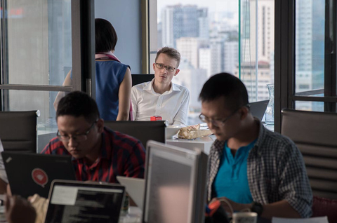 Start-up Việt rung chuông, niêm yết trên sàn Nasdaq Thụy Điển - Ảnh 1. Start-up Việt rung chuông, niêm yết trên sàn Nasdaq Thụy Điển - Ảnh 1.
