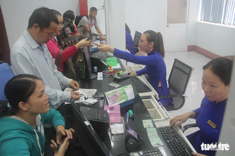 15 phút, hành khách đặt 31.000 chỗ mua vé tàu tết Mậu Tuất - Ảnh 6. 15 phút, hành khách đặt 31.000 chỗ mua vé tàu tết Mậu Tuất - Ảnh 6.