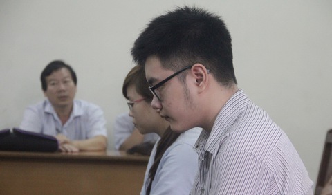 Nam sinh viên giết người tình đồng tính bị tâm thần? - Ảnh 1. Nam sinh viên giết người tình đồng tính bị tâm thần? - Ảnh 1.