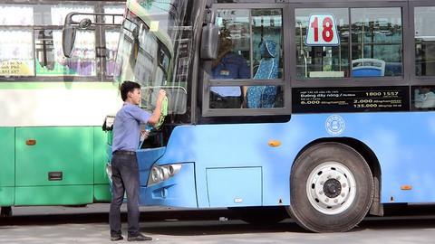 TP.HCM có cơ chế đặc thù, mong mỗi người làm việc gấp 3 lần - Ảnh 3. TP.HCM có cơ chế đặc thù, mong mỗi người làm việc gấp 3 lần - Ảnh 3.