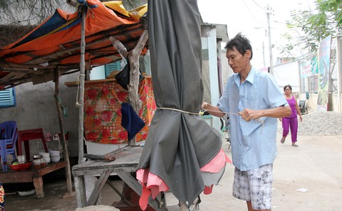 TP.HCM cấp tập di dời dân ở Cần Giờ - Ảnh 2. TP.HCM cấp tập di dời dân ở Cần Giờ - Ảnh 2.