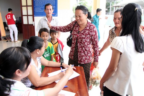 TP.HCM cấp tập di dời dân ở Cần Giờ - Ảnh 5. TP.HCM cấp tập di dời dân ở Cần Giờ - Ảnh 5.