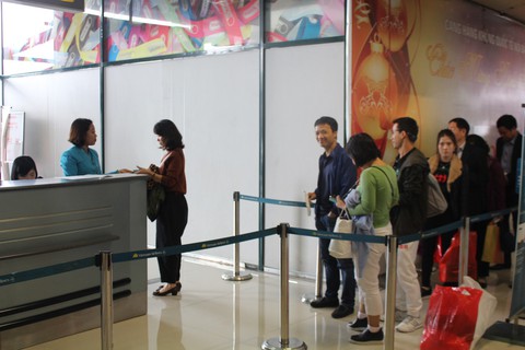 Mừng hụt với cả triệu vé máy bay Tết còn ế do tính gộp hai chiều - Ảnh 1. Mừng hụt với cả triệu vé máy bay Tết còn ế do tính gộp hai chiều - Ảnh 1.