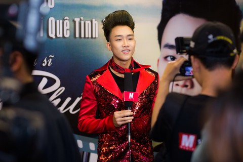 Muay Thái lên phim ngắn Yêu đôi bờ của Đình Phước - Ảnh 2. Muay Thái lên phim ngắn Yêu đôi bờ của Đình Phước - Ảnh 2.