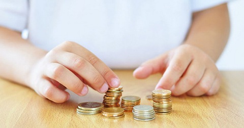 Động viên con học bằng...tiền, nên chăng? - Ảnh 1. Động viên con học bằng...tiền, nên chăng? - Ảnh 1.
