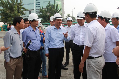 Đà Nẵng thông xe hầm chui Điện Biên Phủ sớm 2 tháng phục vụ APEC - Ảnh 1. Đà Nẵng thông xe hầm chui Điện Biên Phủ sớm 2 tháng phục vụ APEC - Ảnh 1.