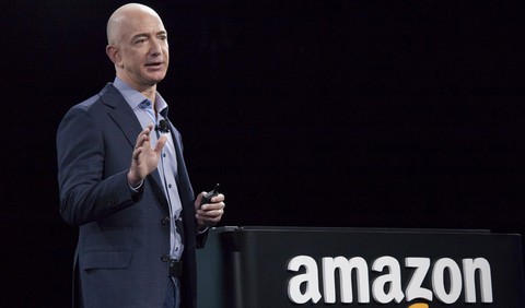 Thông tin ngoại tình của tỉ phú Bezos được bán với giá 4,6 tỉ đồng? - Ảnh 2. Thông tin ngoại tình của tỉ phú Bezos được bán với giá 4,6 tỉ đồng? - Ảnh 2.
