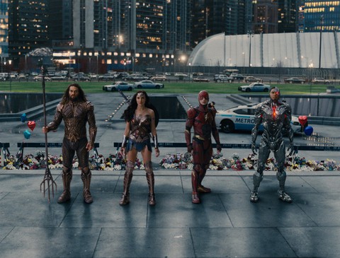Justice League và khi Người Dơi ục ịch bên những siêu anh hùng - Ảnh 2. Justice League và khi Người Dơi ục ịch bên những siêu anh hùng - Ảnh 2.