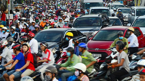 Xử lý 10 điểm nóng, TP.HCM hết kẹt xe? - Ảnh 1.