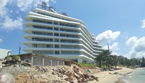 Cắt ngọn khách sạn 5 sao Seashells sai phép tại Phú Quốc - Ảnh 1. Cắt ngọn khách sạn 5 sao Seashells sai phép tại Phú Quốc - Ảnh 1.