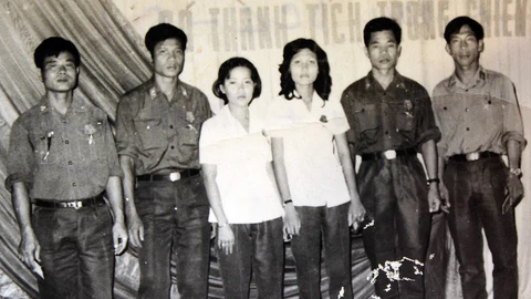 Không tặc ở Việt Nam: 52 phút sinh tử trên chuyến bay DC4 - Ảnh 1. Không tặc ở Việt Nam: 52 phút sinh tử trên chuyến bay DC4 - Ảnh 1.