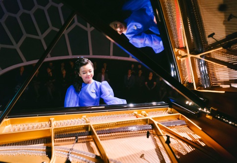 Thần đồng âm nhạc: nghệ sĩ giải Grammy lần đầu chơi nhạc Trịnh - Ảnh 14. Thần đồng âm nhạc: nghệ sĩ giải Grammy lần đầu chơi nhạc Trịnh - Ảnh 14.