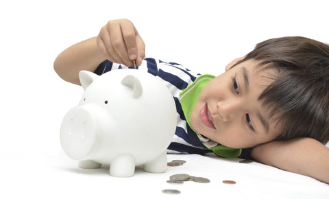 Trẻ lớp 1 đòi tiền tiêu vặt, có nên cho? - Ảnh 1. Trẻ lớp 1 đòi tiền tiêu vặt, có nên cho? - Ảnh 1.