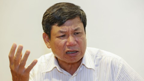 Để bỏ sổ hộ khẩu, phải sửa luật thế nào? - Ảnh 3. Để bỏ sổ hộ khẩu, phải sửa luật thế nào? - Ảnh 3.