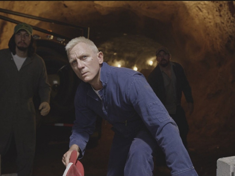 Logan Lucky và cú đột phá đáng tiền của điệp viên 007 Daniel Craig - Ảnh 2. Logan Lucky và cú đột phá đáng tiền của điệp viên 007 Daniel Craig - Ảnh 2.