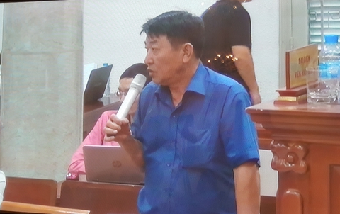 Bị hại - giảng viên luật đấu với luật sư bị cáo - Ảnh 1. Bị hại - giảng viên luật đấu với luật sư bị cáo - Ảnh 1.