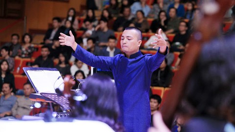 Vietnam Concert và chất điên của dàn nhạc 9x Maius Philharmonic - Ảnh 12. Vietnam Concert và chất điên của dàn nhạc 9x Maius Philharmonic - Ảnh 12.
