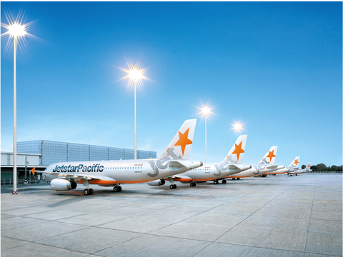 Máy bay Jetstar Pacific bị sét đánh, khách nói hãng hỗ trợ không tốt - Ảnh 1. Máy bay Jetstar Pacific bị sét đánh, khách nói hãng hỗ trợ không tốt - Ảnh 1.