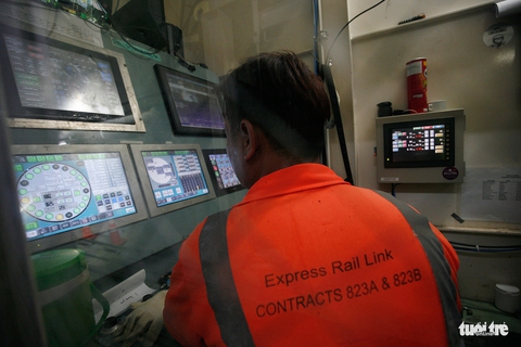 Robot TBM sắp thông đường hầm đầu tiên tuyến metro số 1 - Ảnh 8. Robot TBM sắp thông đường hầm đầu tiên tuyến metro số 1 - Ảnh 8.