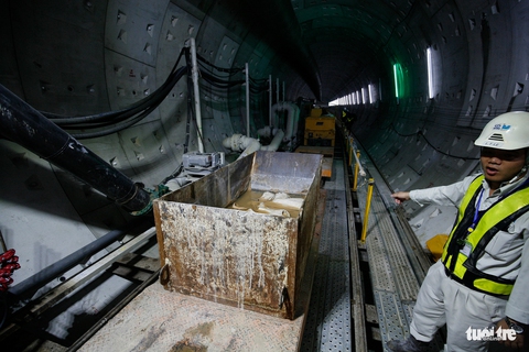 Robot TBM sắp thông đường hầm đầu tiên tuyến metro số 1 - Ảnh 10. Robot TBM sắp thông đường hầm đầu tiên tuyến metro số 1 - Ảnh 10.