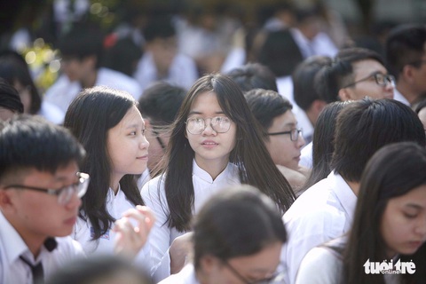 Gương mặt rạng rỡ của nam, nữ sinh ngày khai trường - Ảnh 6. Gương mặt rạng rỡ của nam, nữ sinh ngày khai trường - Ảnh 6.