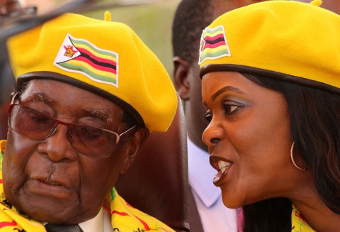 Ông Mugabe vẫn tiếp tục có vai trò trong chính trường Zimbabwe? - Ảnh 1. Ông Mugabe vẫn tiếp tục có vai trò trong chính trường Zimbabwe? - Ảnh 1.