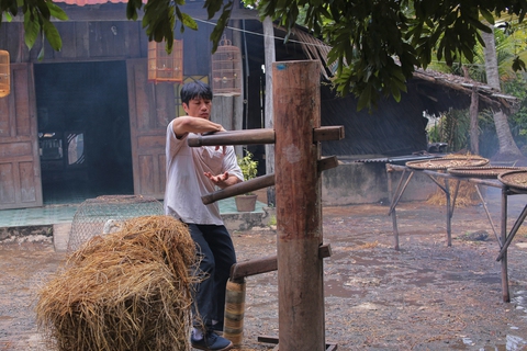 Trường Giang rời dự án phim 798Mười của Dustin Nguyễn - Ảnh 1. Trường Giang rời dự án phim 798Mười của Dustin Nguyễn - Ảnh 1.