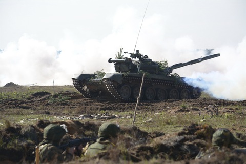 Nga bộc lộ sức mạnh quân sự trong tập trận Zapad - Ảnh 7. Nga bộc lộ sức mạnh quân sự trong tập trận Zapad - Ảnh 7.