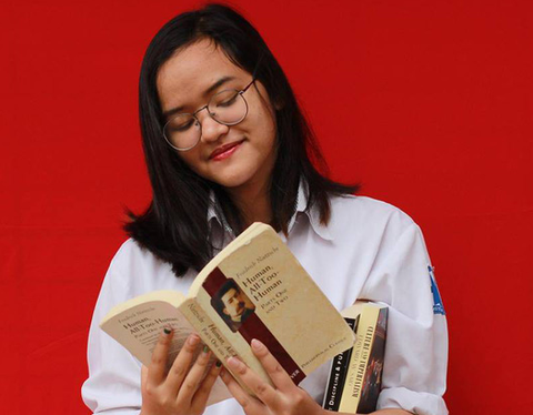 Những năm học không giấy bút của người trẻ - Ảnh 2. Những năm học không giấy bút của người trẻ - Ảnh 2.
