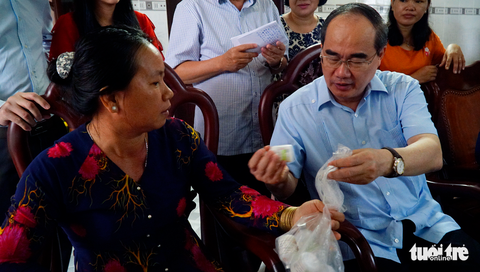 Gặp Bí thư Nhân, nông dân mong lãnh đạo trung thực - Ảnh 2. Gặp Bí thư Nhân, nông dân mong lãnh đạo trung thực - Ảnh 2.