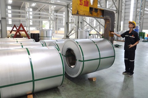 Tin tức sáng 28-2: Tăng giá tôn, thép; Vingroup lập công ty ứng dụng đô thị thông minh - Ảnh 3. Tin tức sáng 28-2: Vingroup chi hàng trăm tỉ lập công ty con; Sẽ phạt người hút thuốc lá điện tử? - Ảnh 3.