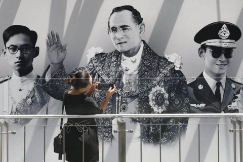 Thái Lan tập dượt tổ chức lễ tang nhà vua Bhumibol Adulyadej - Ảnh 2. Thái Lan tập dượt tổ chức lễ tang nhà vua Bhumibol Adulyadej - Ảnh 2.